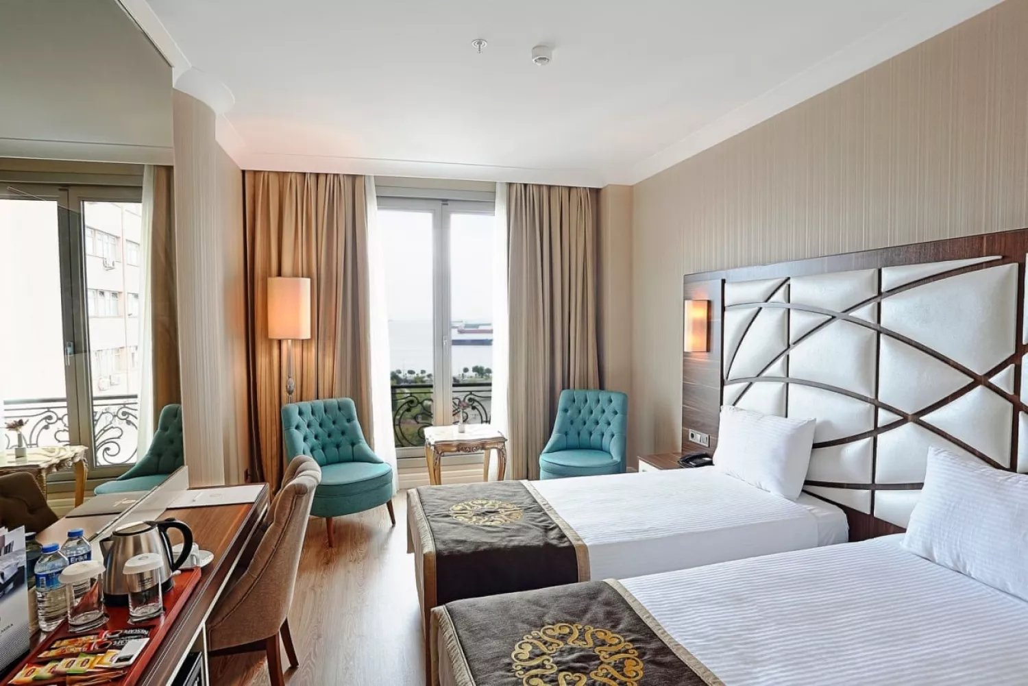 GRAND MIRA HOTEL