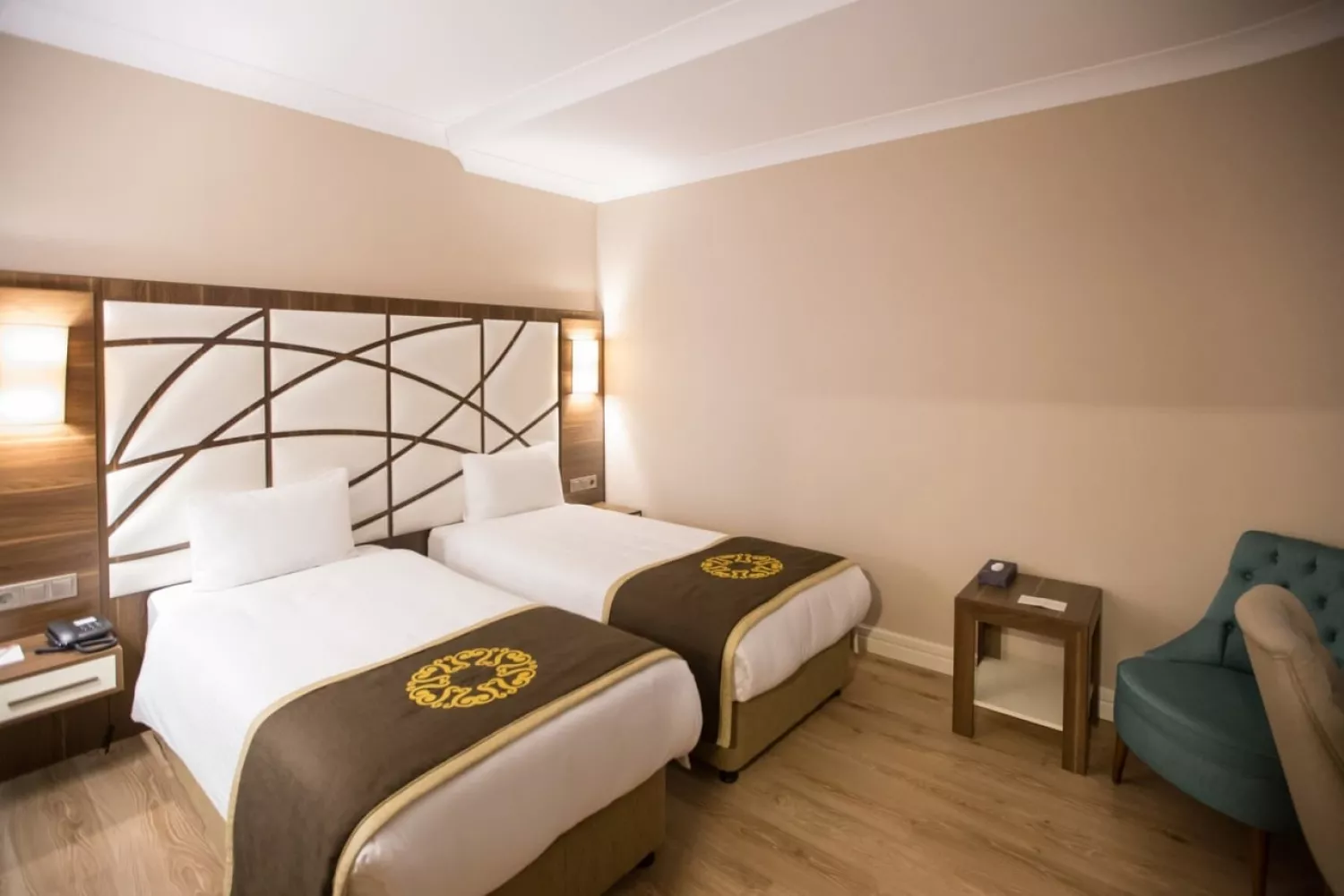 GRAND MIRA HOTEL