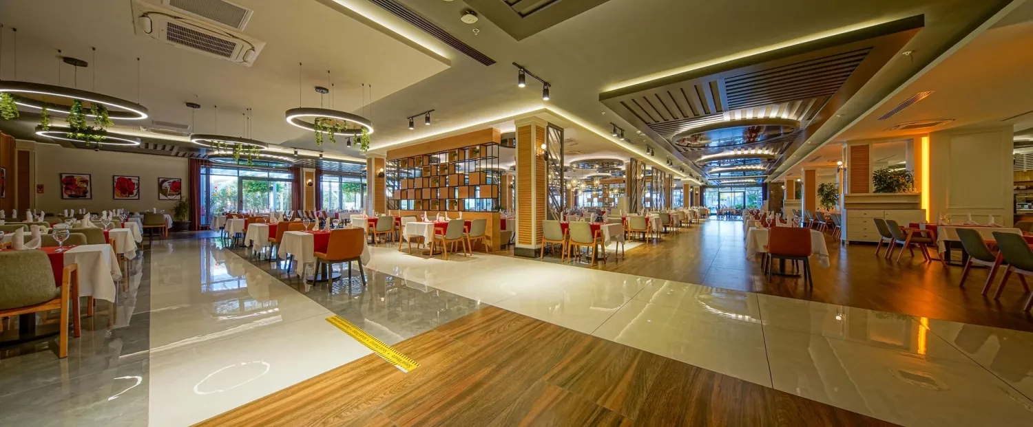 DIAMOND DE LUXE HOTEL